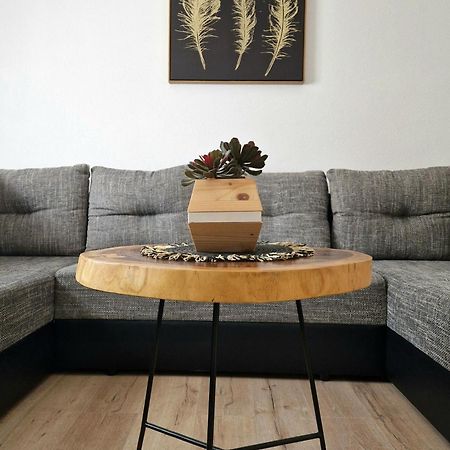 2 Bedroom Apartment Ljubica Сини Екстериор снимка